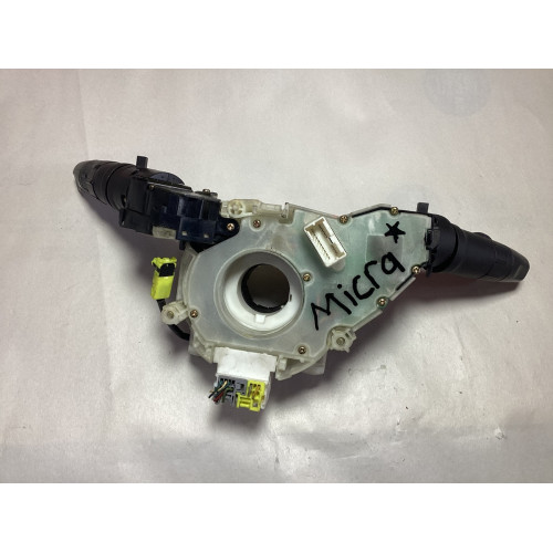 Nissan Micra Far Kolu Sinyal Kolu Silecek Kolu 25560 AX602